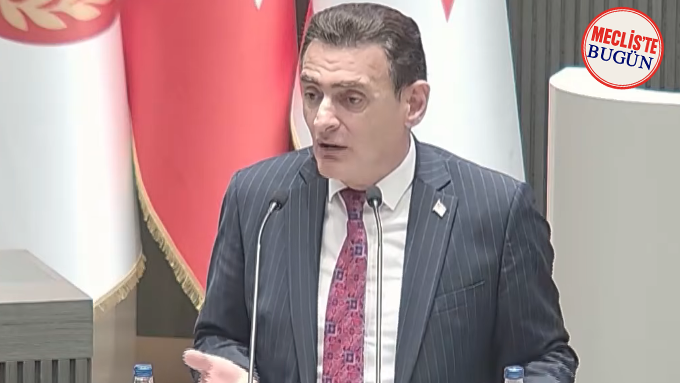 Dursun Oğuz: “Devletin borçlanmama lüksü yok”