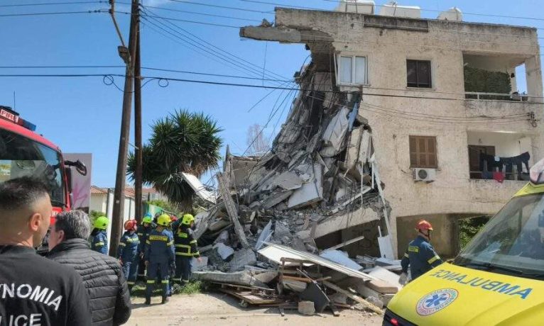 Limasol’da facia: ‘Oturulamaz’ ilan edilen bina çöktü; 2 kişi yaşamını yitirdi!