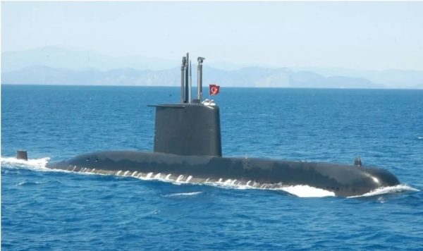 AB Zirvesi sırasında Türk savaş gemileri kuzeyde