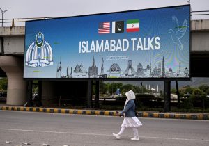 İran Savunma Bakanlığı: ABD itibarını kurtaracak bir çıkış yolu arıyor