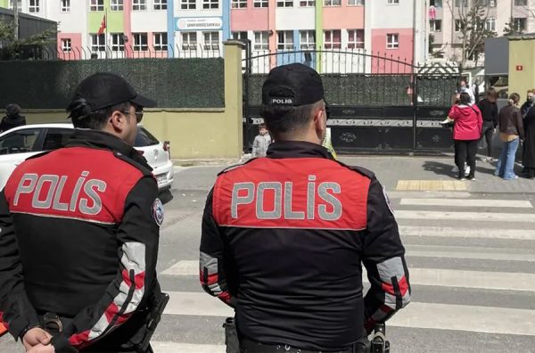 Türkiye İçişleri’nden 81 ilde okul güvenliği talimatı; en az 2 polis görevlendirilecek