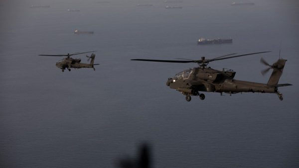 İran: Hürmüz kapalı kalacak, gemiler hedef alınabilir