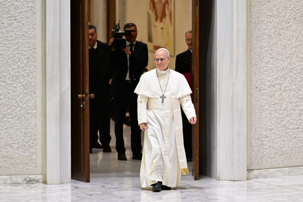 Papa Leo, Trump’a yanıt verdi: “Korkum yok, barışı savunmaya devam edeceğim”