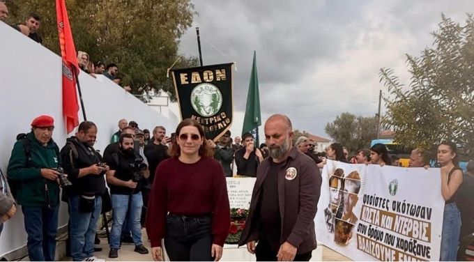 Sol Hareket: Bu yürüyüş Kıbrıs birleşene kadar sürecek!