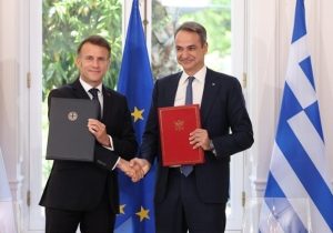 Yunanistan ile Fransa arasında 9 anlaşma imzalandı