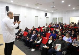 Değirmenlik Akıncılar Belediyesi işletmelere gıda güvenliği ve hijyen eğitimi verdi
