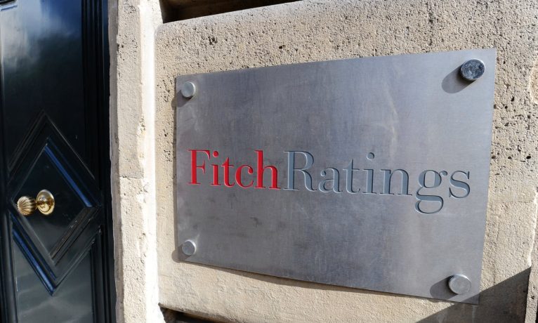 Kıbrıs ekonomisine Fitch’ten pozitif not