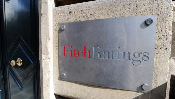 Kıbrıs ekonomisine Fitch’ten pozitif not