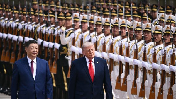 Trump ve Şi Pekin’de buluştu: “2026 ilişkilerde yeni sayfa olsun”