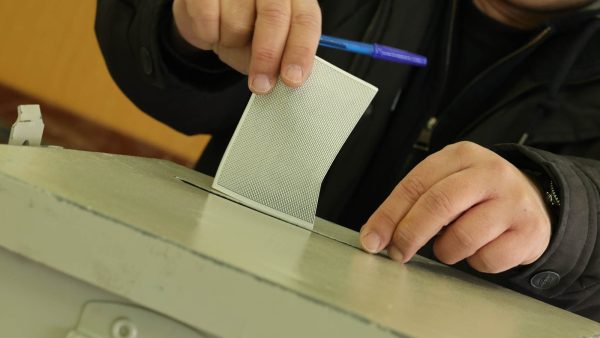 Güneyde seçim kampanyası bitti: Sandıklar yarın açılıyor