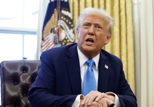Trump İran’ın yanıtını reddetti, petrol 104 doları aştı