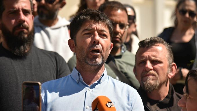 Öğretmenlerden Bakanlığa: Ceberut uygulamalara boyun eğmeyeceğiz!