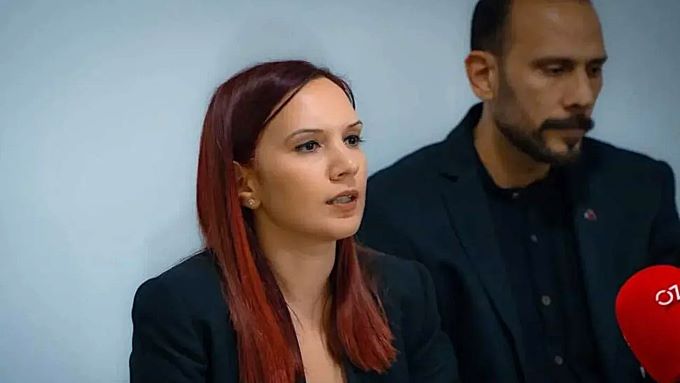 “Aradan çekilin, hükümetle görülecek hesabımız var”