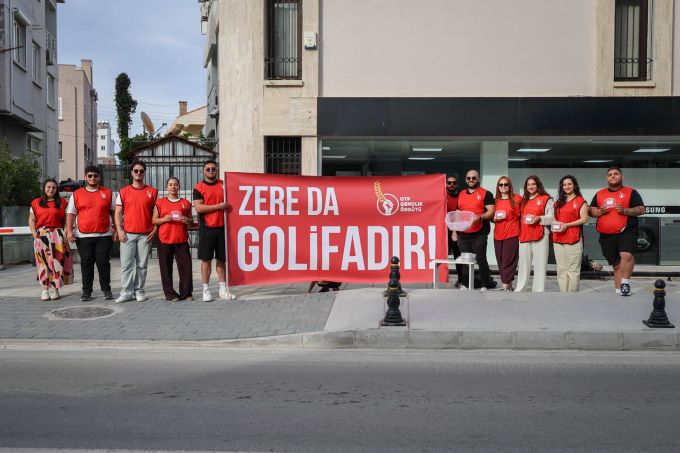 CTP Gençlik Örgütü’nden vatandaşlık protestosu: “Zere da golifadır”