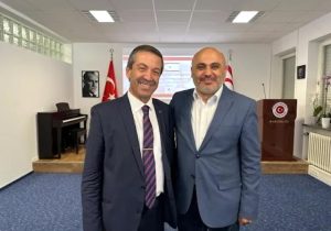 Ertuğruloğlu: “Kıbrıs’ta güç gösterisi memnuniyet yarattı; halkın heyecanını gördük, bayram ettik”