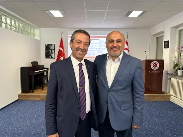 Ertuğruloğlu: “Kıbrıs’ta güç gösterisi memnuniyet yarattı; halkın heyecanını gördük, bayram ettik”