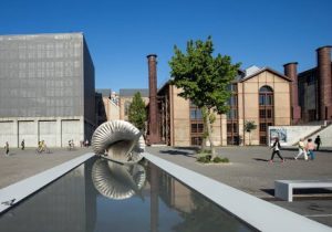 İstanbul Bilgi Üniversitesi, Cumhurbaşkanı kararıyla kapatıldı