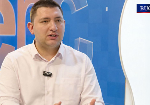 Zorunlu askerlik ve barınma krizi gençleri adadan koparıyor