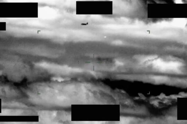 Pentagon’un UFO arşivinde yeni perde: Yeşil küreler, diskler ve tarihi vakalar