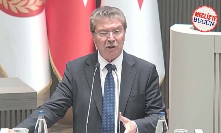Üstel: “Hiçbir kurumu batırmadık… Kıbrıs Sigorta yıl sonunda kar edecek”