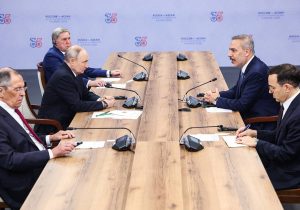 Rusya’da yoğun diplomasi trafiği I Fidan, Putin’le görüştü: Erdoğan’ın mesajları iletildi