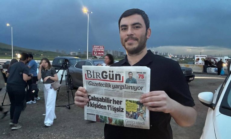 Gazeteci İsmail Arı ilk duruşmada tahliye edildi