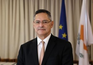 Okullara zorunlu finans dersi çağrısı