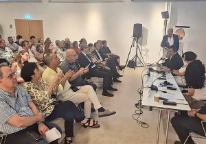 Akansoy: “Geçmişin statik ezberleri ile gelecek inşa edilemez”