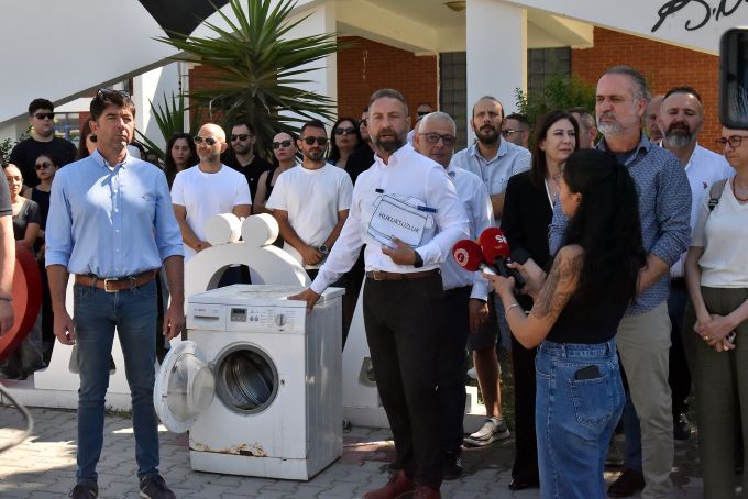 Maviş: “Yalanlar bugün Meclis’te konuşuldu, doğrular yarın mahkemede konuşulacak”