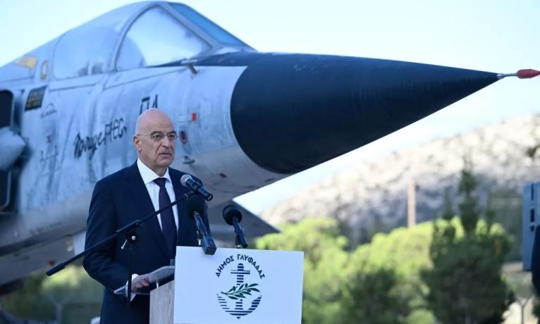 Türkiye’den “taciz” iddiasına ret: Güney AB’ye taşıyor