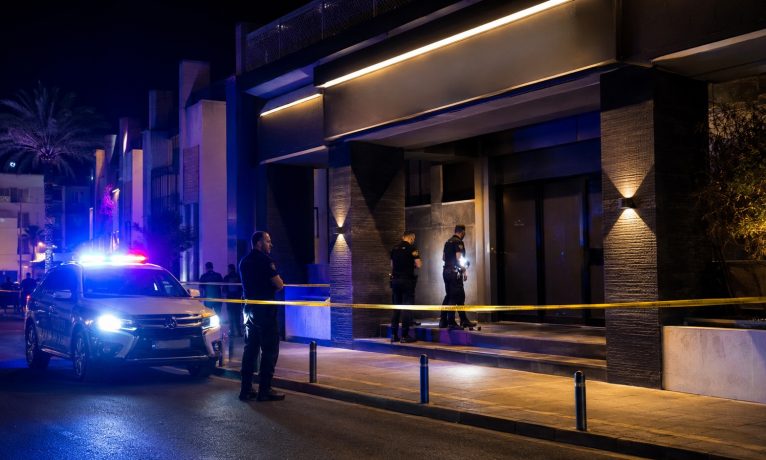 Ayia Napa’da gece kulübü önünde cinayet girişimi