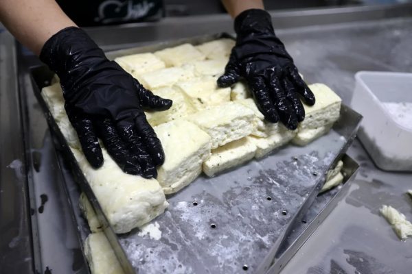 Hellimde PDO kavgası: Üreticiler standardın gevşetilmesine karşı