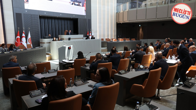 Meclis, polisin özlük haklarını düzenleyen yasayı oy birliğiyle kabul etti