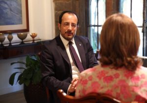 Hristodulidis, Holguin görüşmesinin ardından konuştu: “Temkinli iyimserim”