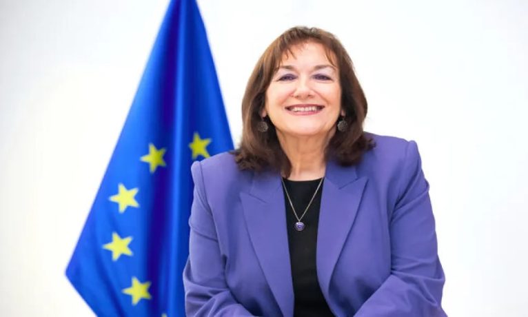 AB’den Kıbrıs mesajı: “Çözüm sürecinin her aşamasını desteklemeye hazırız”