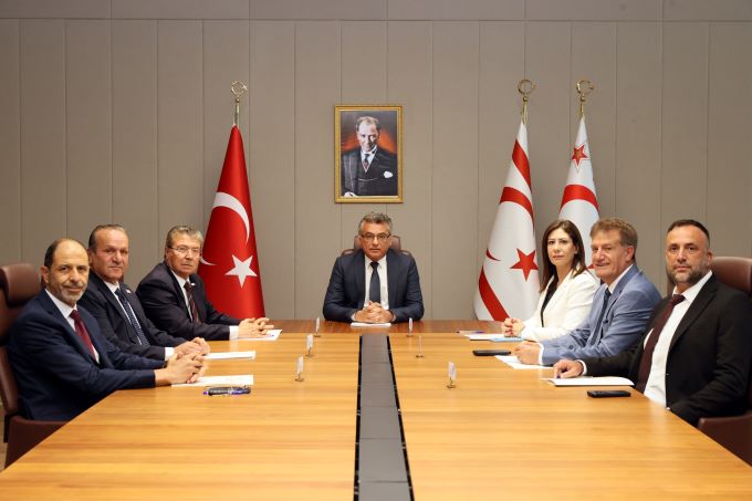 Erhürman: “Müzakere olsun diye değil, çözüm olsun diye müzakere istiyoruz”