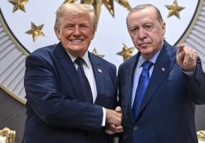Trump Ankara’da: Erdoğan havalimanında karşıladı
