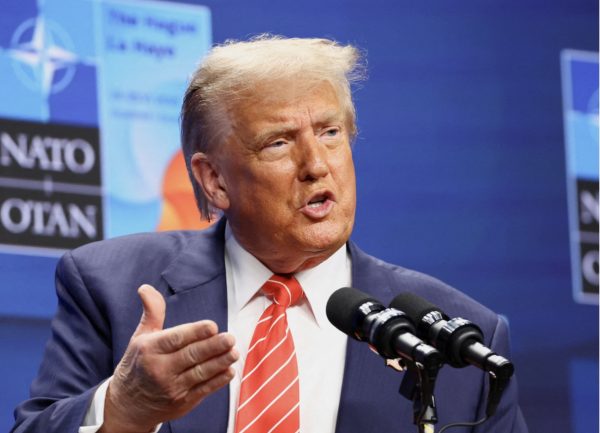 Trump NATO’ya yüklendi, Ankara Zirvesi öncesi “ABD desteği tek taraflı” dedi