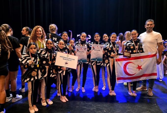 DAB Dans Grubu’ndan İtalya’da iki dünya derecesi