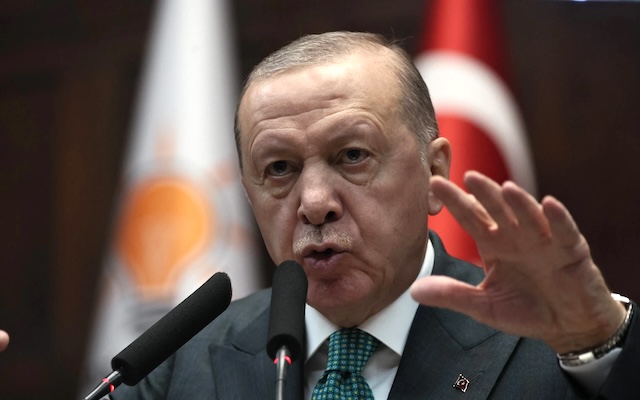 Telegraph yorumu: NATO liderleri Ankara’da “güvenilmez Türkiye” gerçeğiyle yüzleşmeli