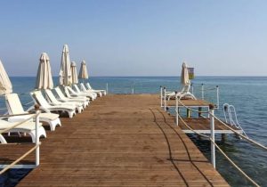 Girne Belediyesi’nden Antis Halk Plajı’na yeni iskele