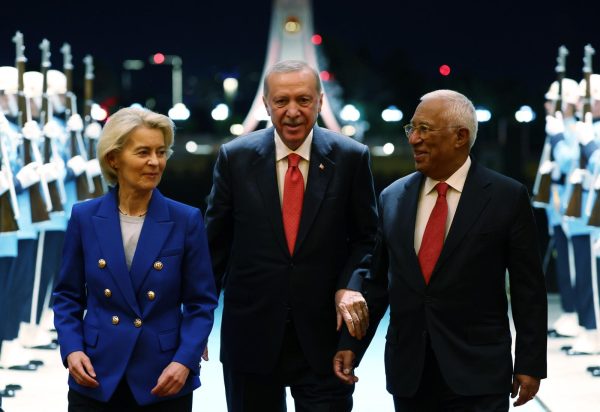 Erdoğan’dan AB’ye NATO mesajı: Türkiye’yi Avrupa savunmasından dışlamayın