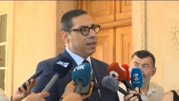 Kombos: “Guterres’in görev süresi dolmadan süreci hızlandırmak istiyoruz, düğüm Ankara’da”