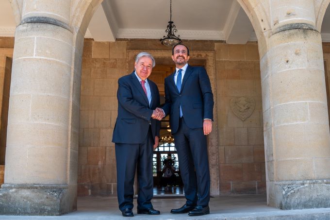 Guterres ile Hristodulidis’in görüşmesi başladı