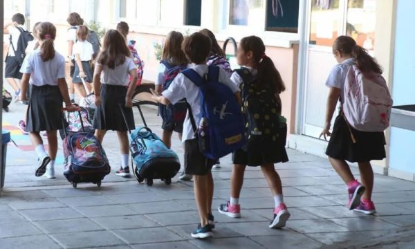 Çocuk Hakları Komiseri: Okullardaki güvenlik açıkları hak ihlalidir