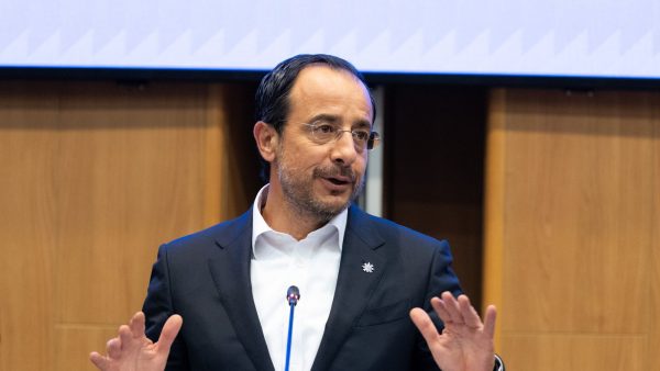 Hristodulidis: “Avrupa ailesine karşı sorumluluğumuz sürüyor”