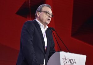 SYRIZA’da liderlik krizi: Famellos istifa etti, çözülme başladı