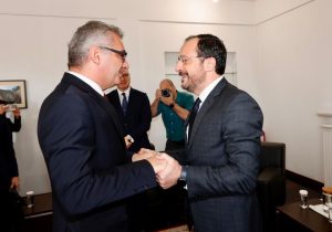 Erhürman ile Hristodulidis’in yeni görüşmesi için temaslar başladı