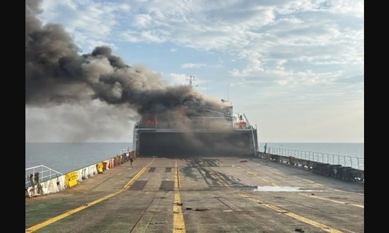 Türkiye’den Rusya’ya sebze-meyve taşıyan gemi Karadeniz’de vuruldu