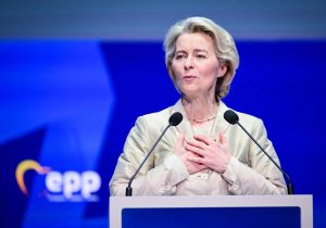 Von der Leyen: Avrupa, Yunanistan ve Danimarka ile birlikte yas tutuyor